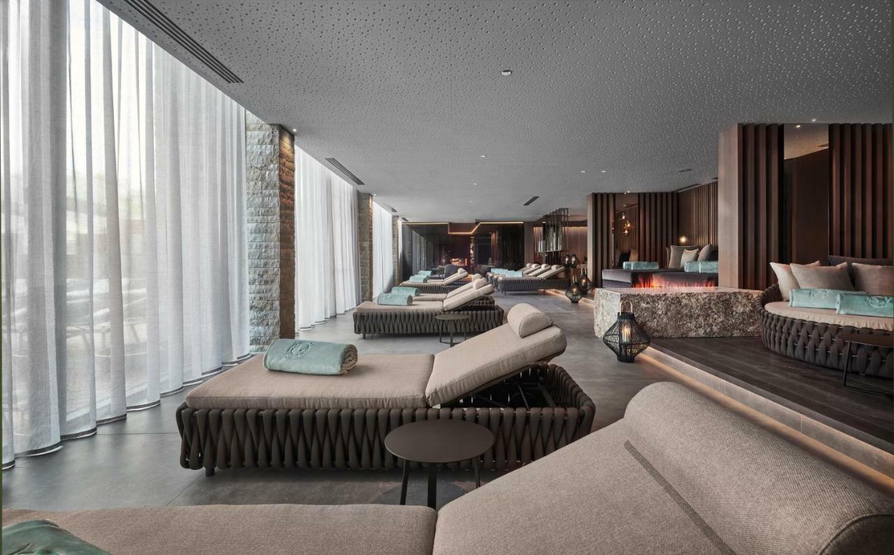 Quellenhof Luxury Resort Lazise Eksteriør billede